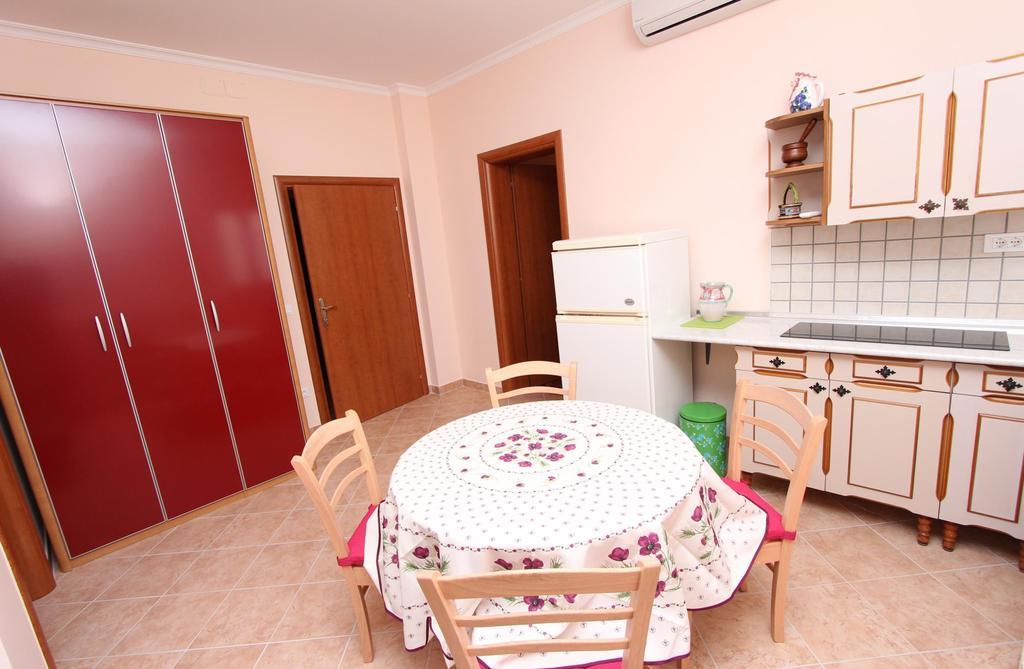 Apartments Casa Menis Ровинь Номер фото